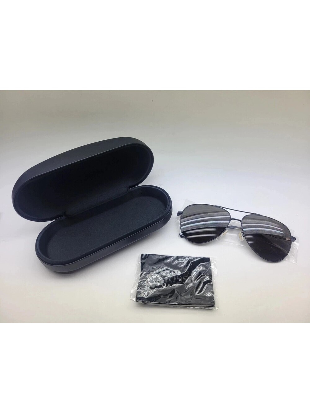 HUGO BOSS Mens Sunglasses 1558/O/F/S 0I46 IR *New w/Case and cleaning Cloth*